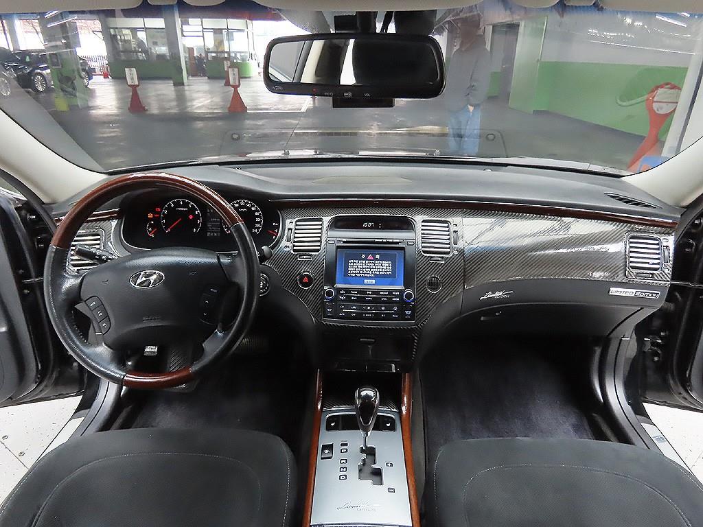 HYUNDAI Grandeur 2010 Negro - Importación desde Corea - HF Imports Iquique - Foto 8