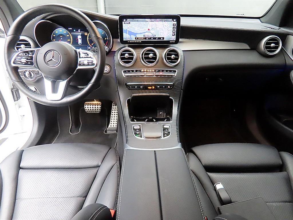 Mercedes Benz GLC Class - Vista 7