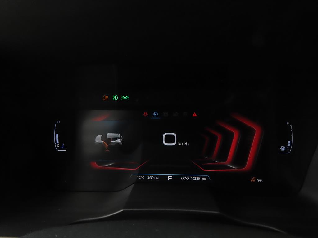 Ssangyong Tivoli - Vista 9