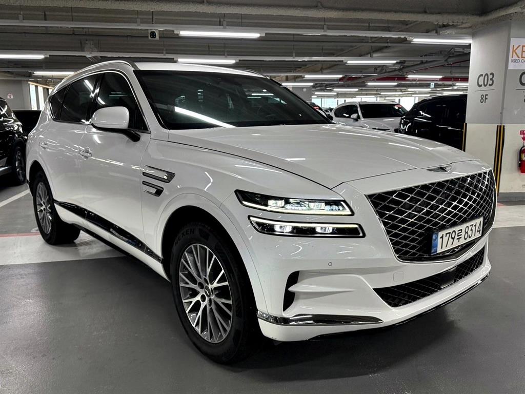 Genesis GV80 - Vista 5