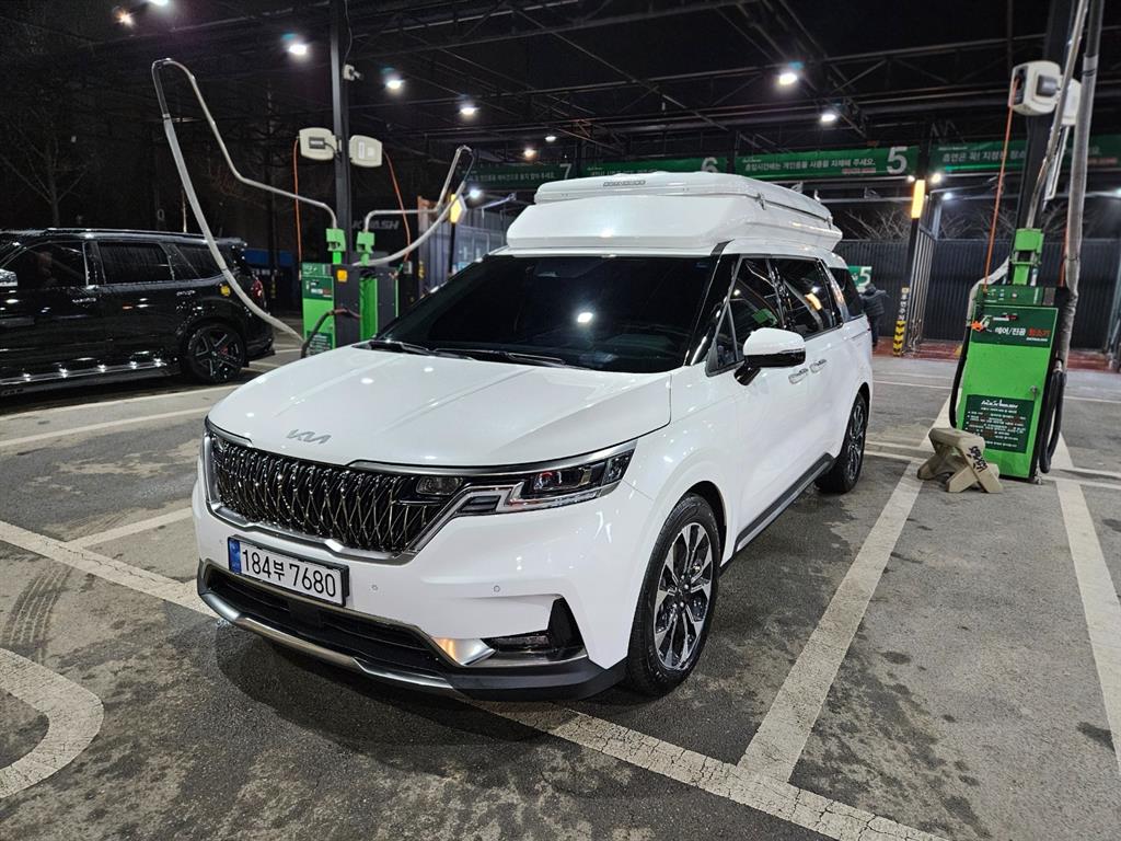 KIA Carnival - Vista 4