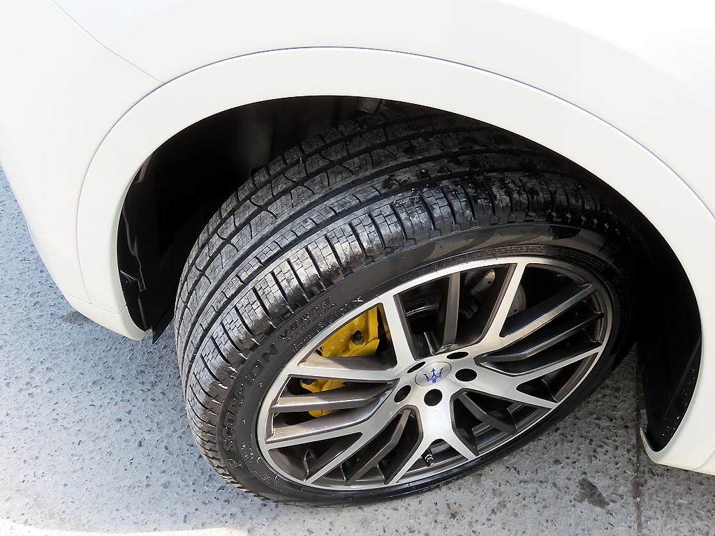 Maserati Levante 2018 Blanco - Importación desde Corea - HF Imports Iquique - Foto 20