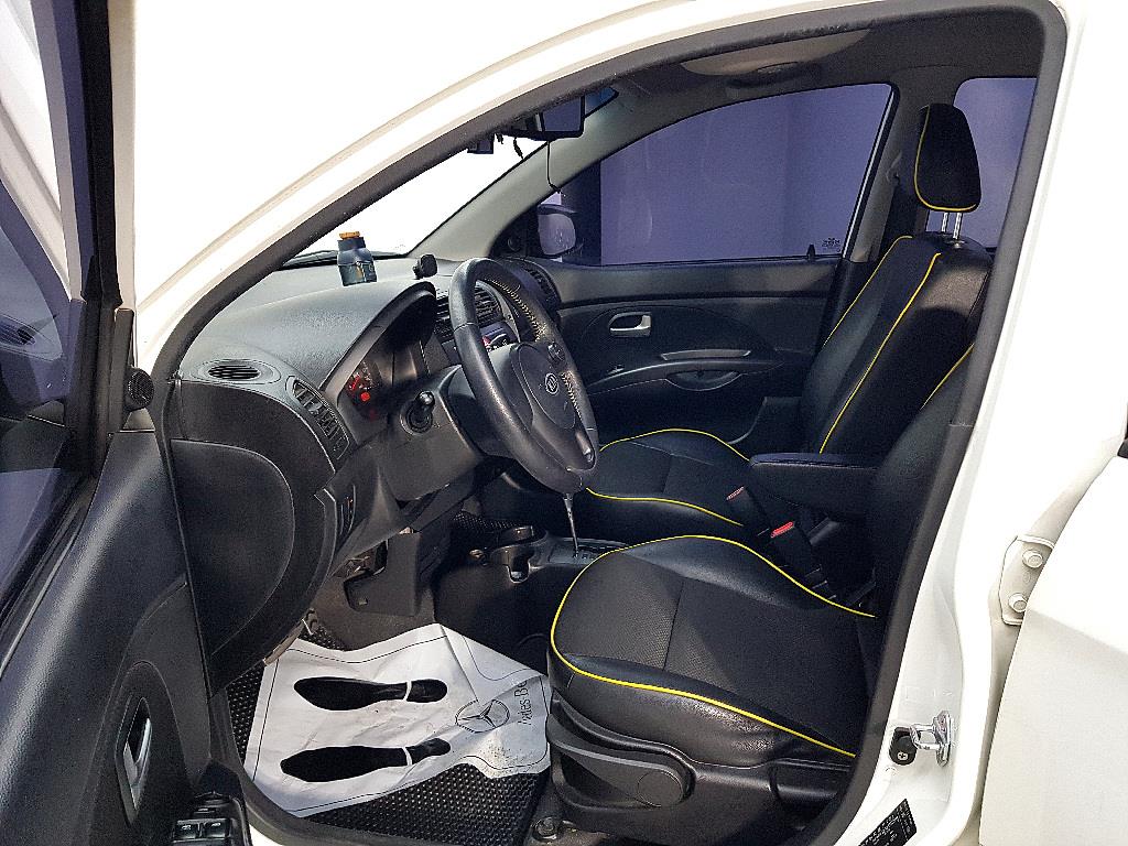 KIA Morning - Vista 8