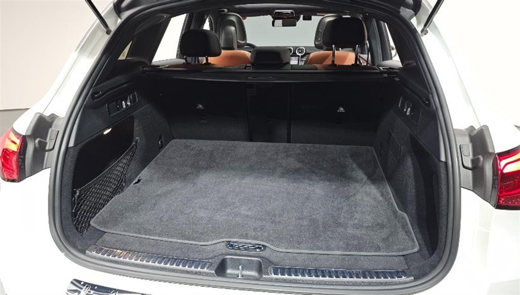 Mercedes Benz GLC Class 2023 Blanco - Importación desde Corea - HF Imports Iquique - Foto 20