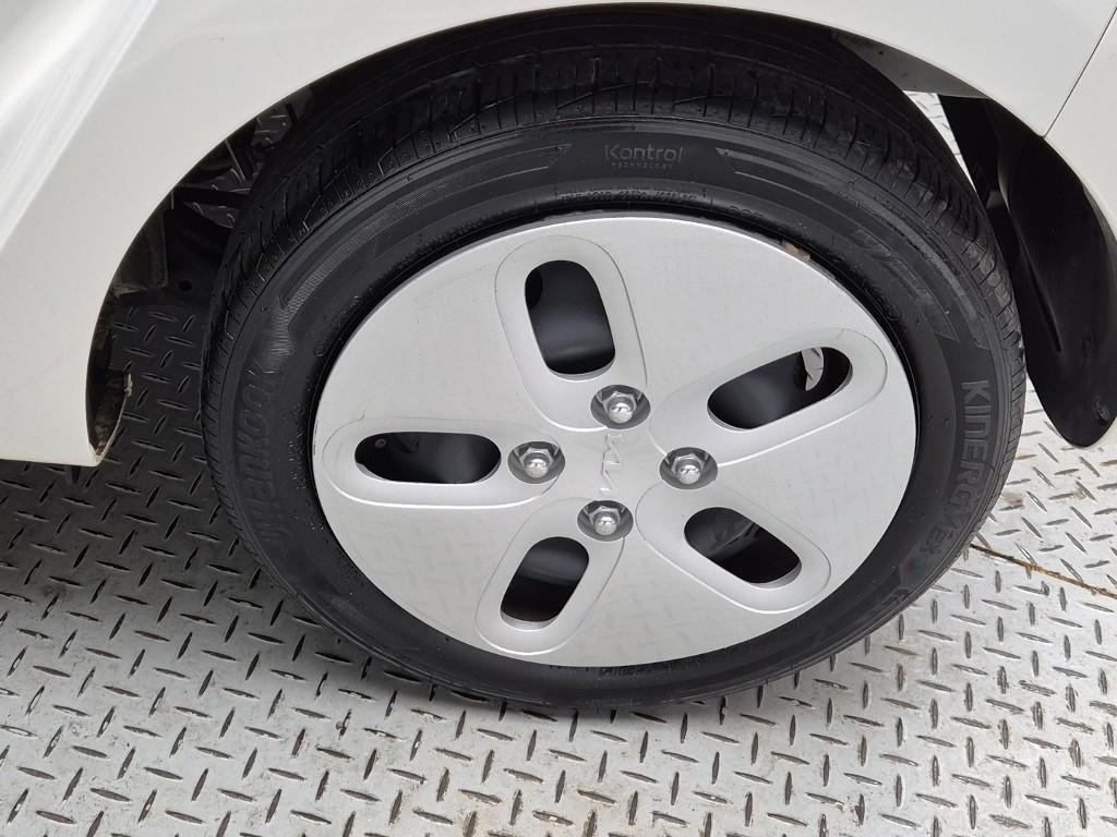 KIA Ray 2022 Blanco - Importación desde Corea - HF Imports Iquique - Foto 19