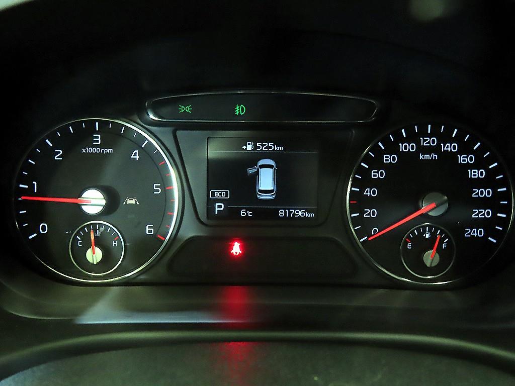 KIA Sorento - Vista 9