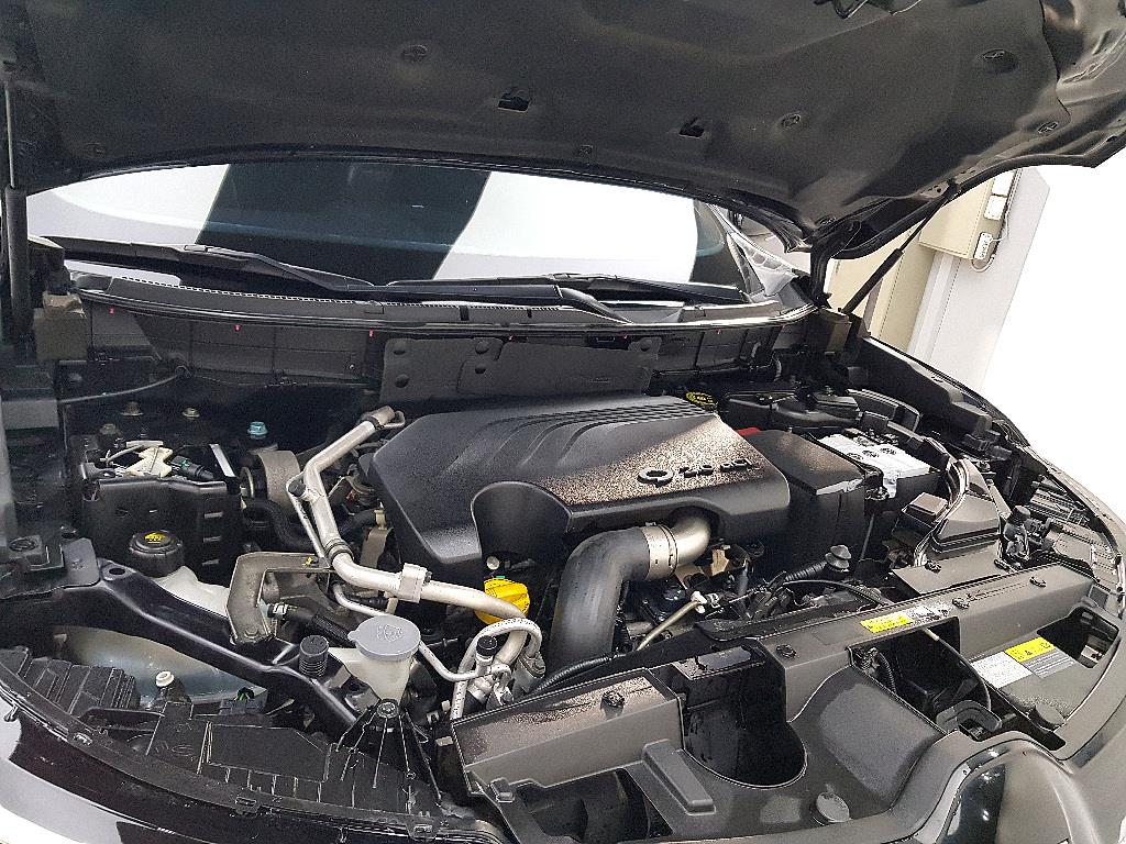 SAMSUNG QM6 - Vista 6