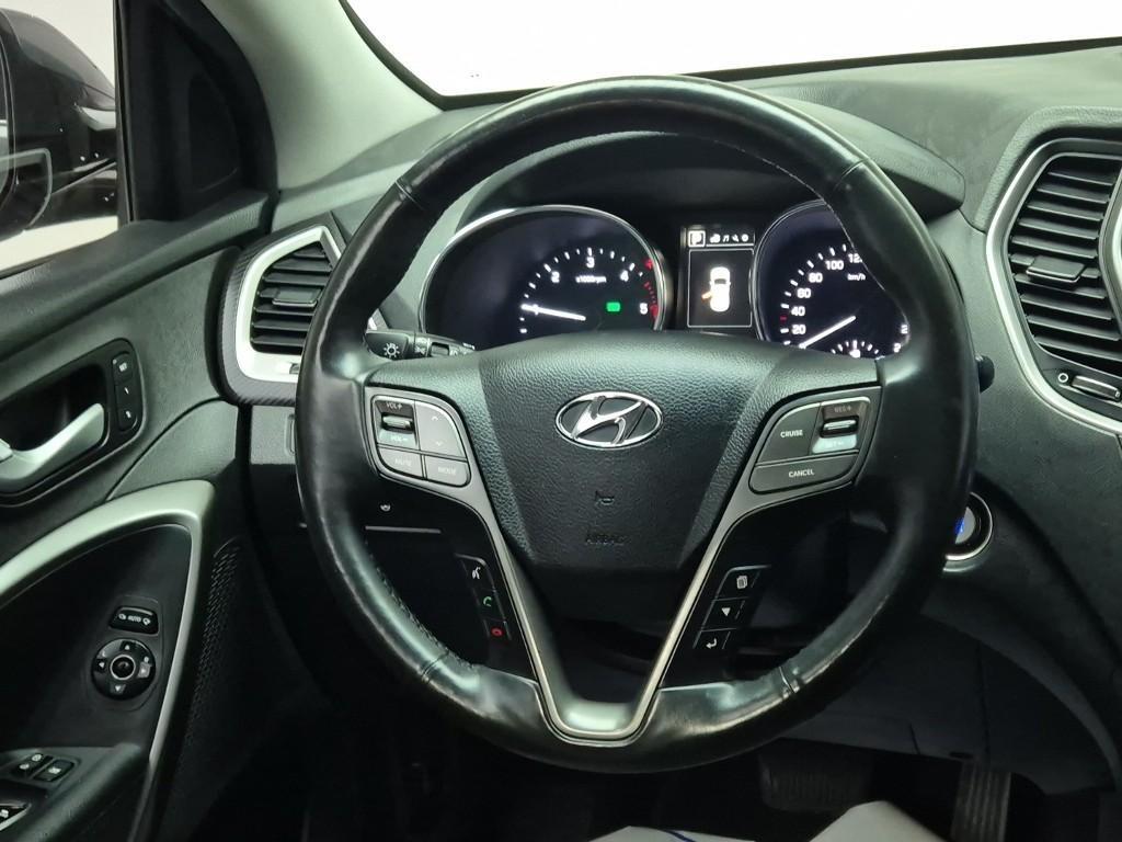 HYUNDAI Santa Fe - Vista 9