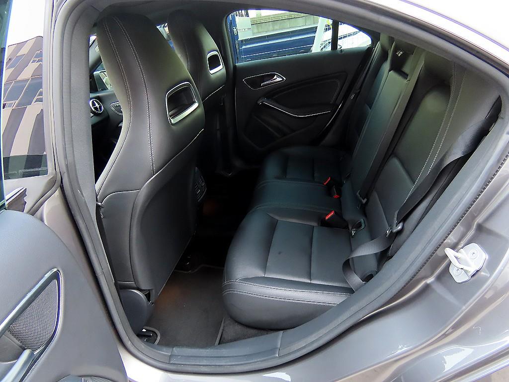 Mercedes Benz CLA Class - Vista 6