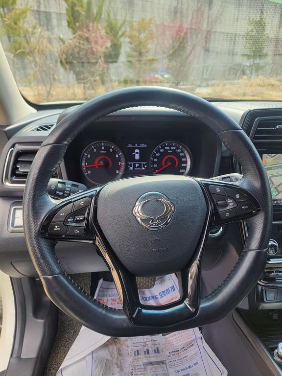 Ssangyong Tivoli - Vista 6