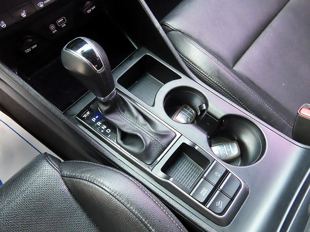 HYUNDAI Tucson - Vista 10