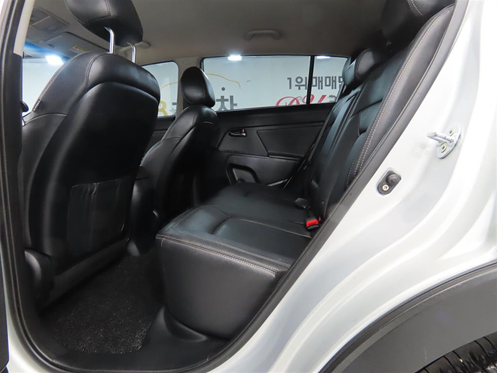 KIA Sportage - Vista 6