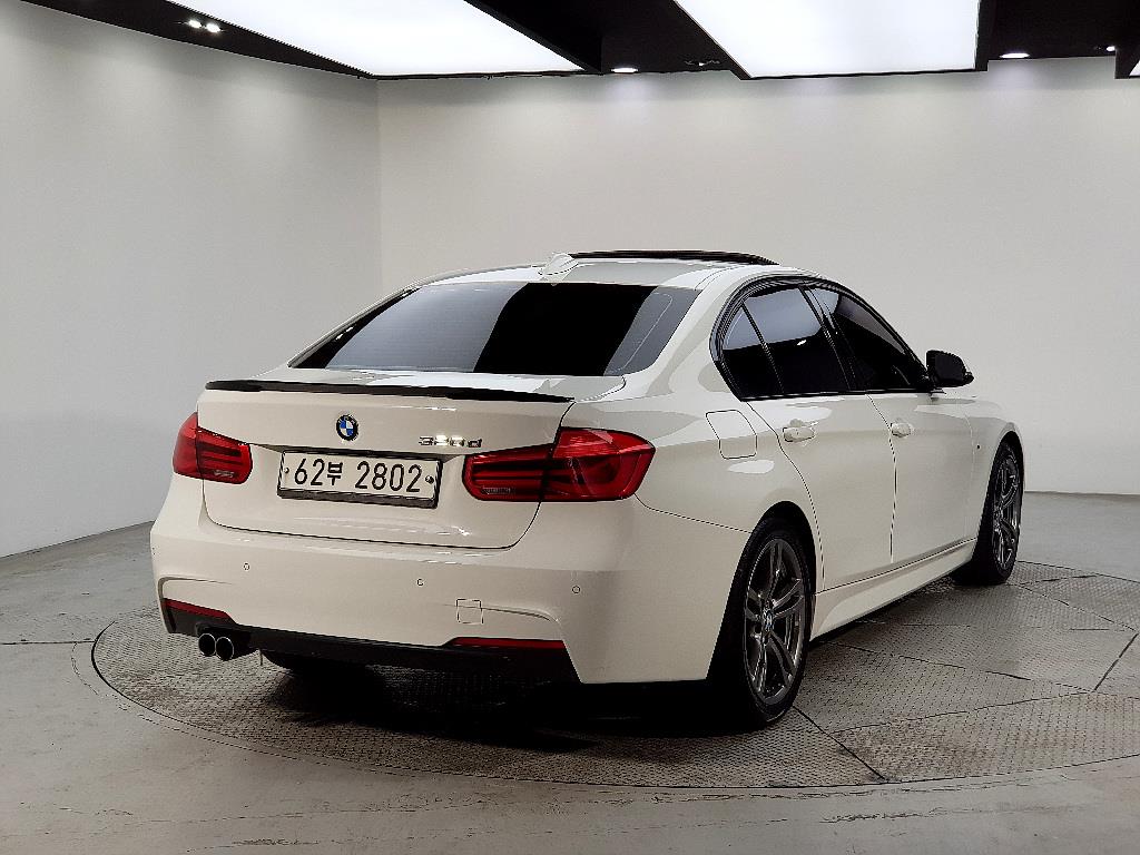 BMW 3 series - Vista 4