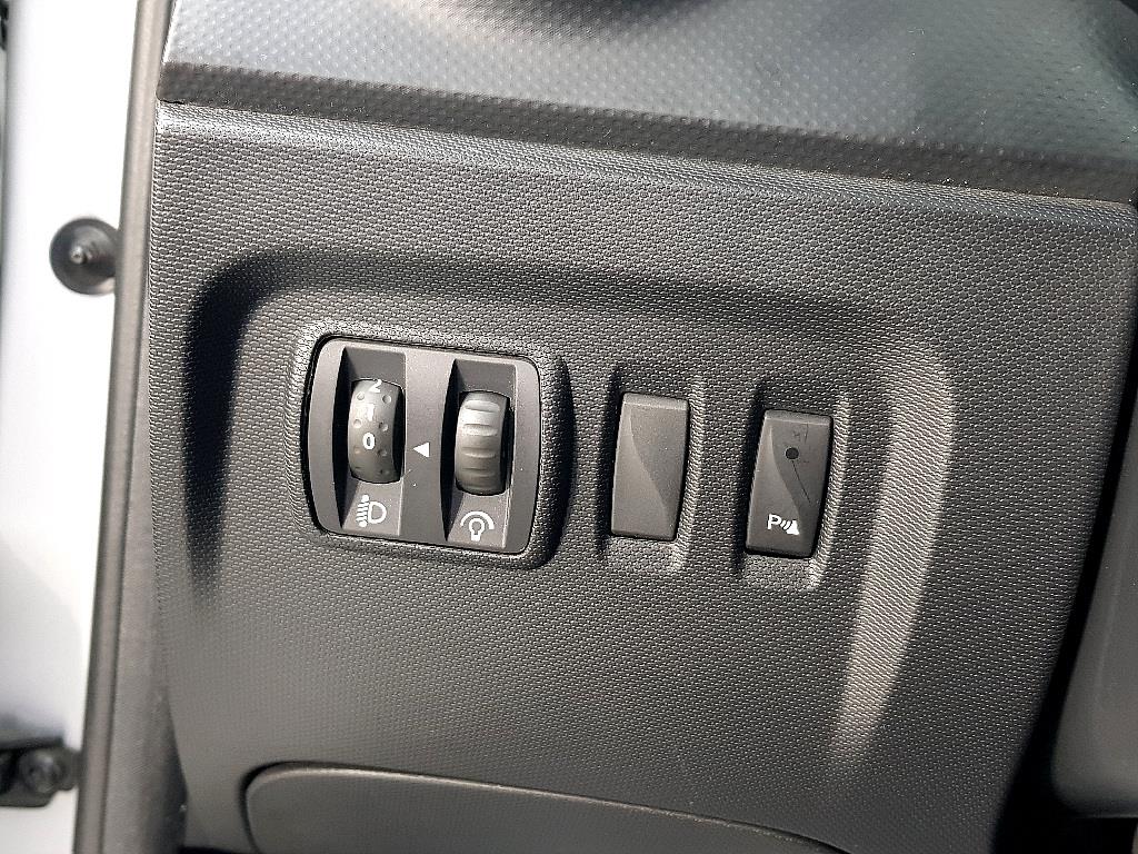 SAMSUNG QM3 - Vista 11