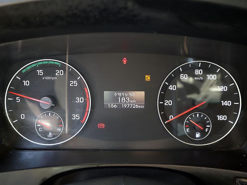 medium and large cargo Cargo 2017 Blanco - Importación desde Corea - HF Imports Iquique - Foto 7