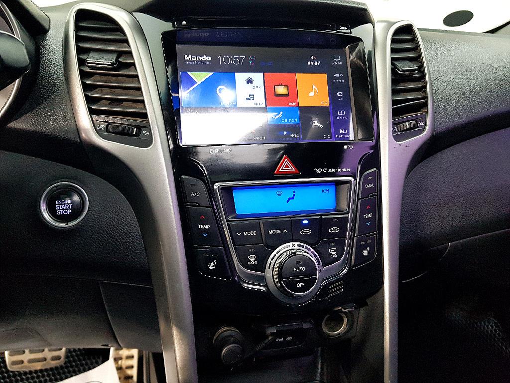 HYUNDAI i30 2012 Blanco - Importación desde Corea - HF Imports Iquique - Foto 13