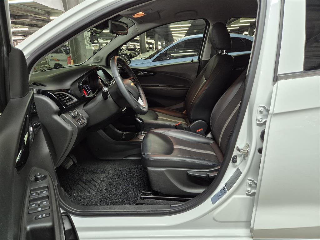 Chevrolet Spark - Vista 8