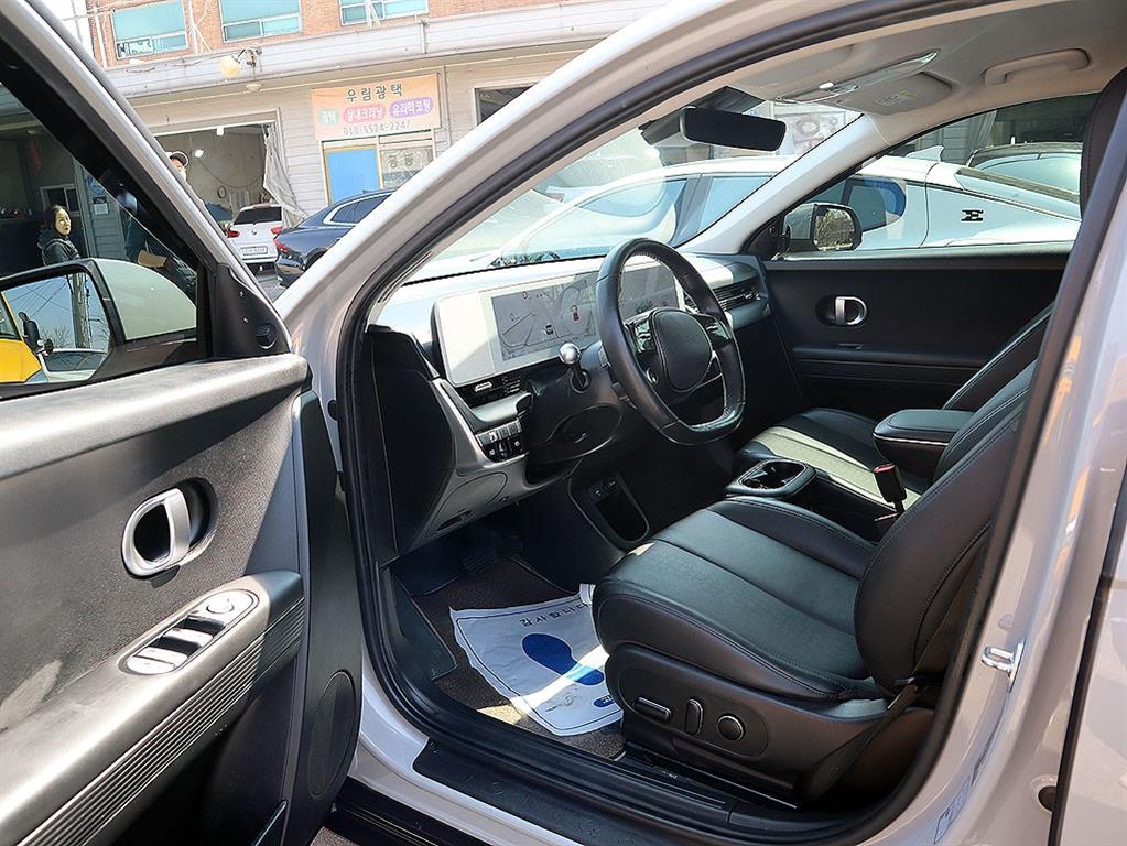 HYUNDAI Ioniq 5 - Vista 11