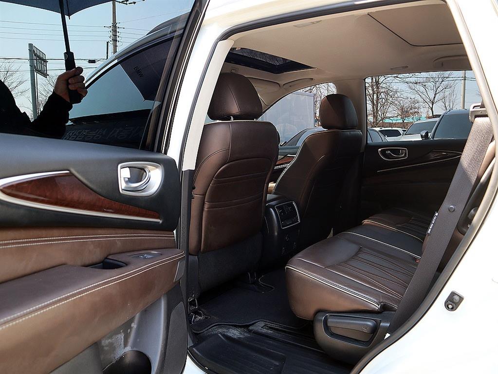 Infiniti QX 2018 Blanco - Importación desde Corea - HF Imports Iquique - Foto 7