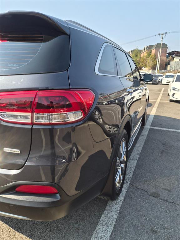 KIA Sorento - Vista 6