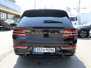 Genesis GV80 - Vista 8