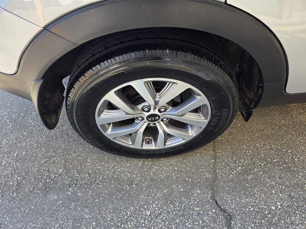 KIA Sportage 2016 Plateado - Importación desde Corea - HF Imports Iquique - Foto 19