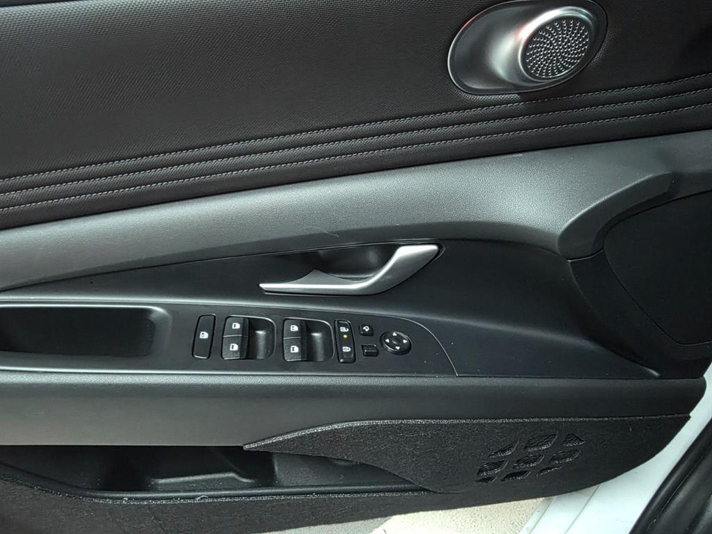 HYUNDAI Avante 2025 Blanco - Importación desde Corea - HF Imports Iquique - Foto 15