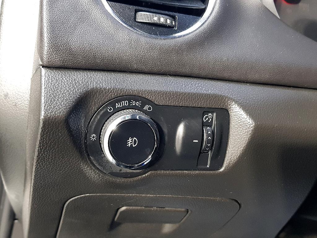 Chevrolet Cruise - Vista 12