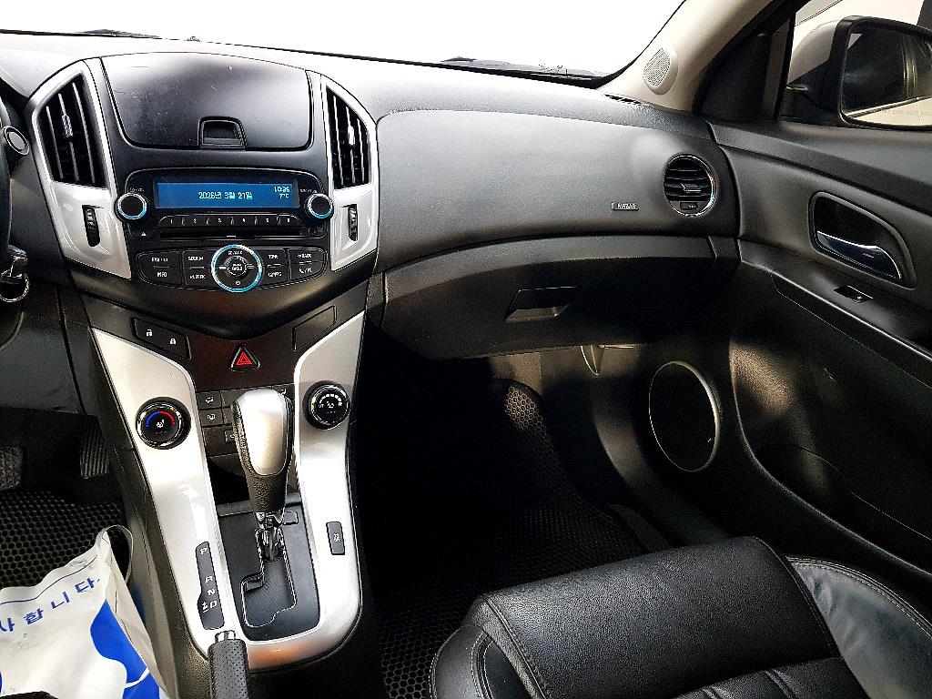 Chevrolet Cruise - Vista 10