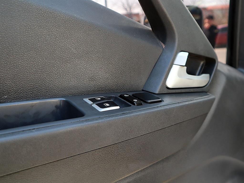 medium and large cargo Cargo 2017 Blanco - Importación desde Corea - HF Imports Iquique - Foto 13