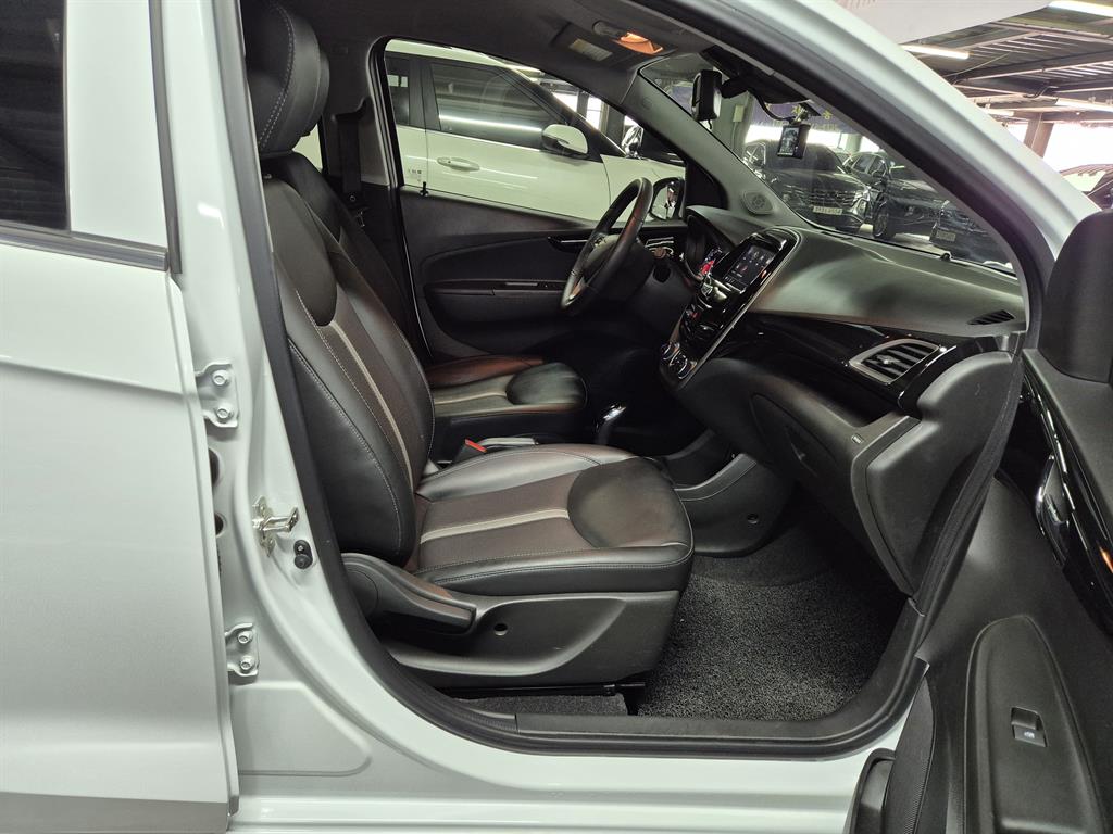 Chevrolet Spark 2020 Blanco - Importación desde Corea - HF Imports Iquique - Foto 19
