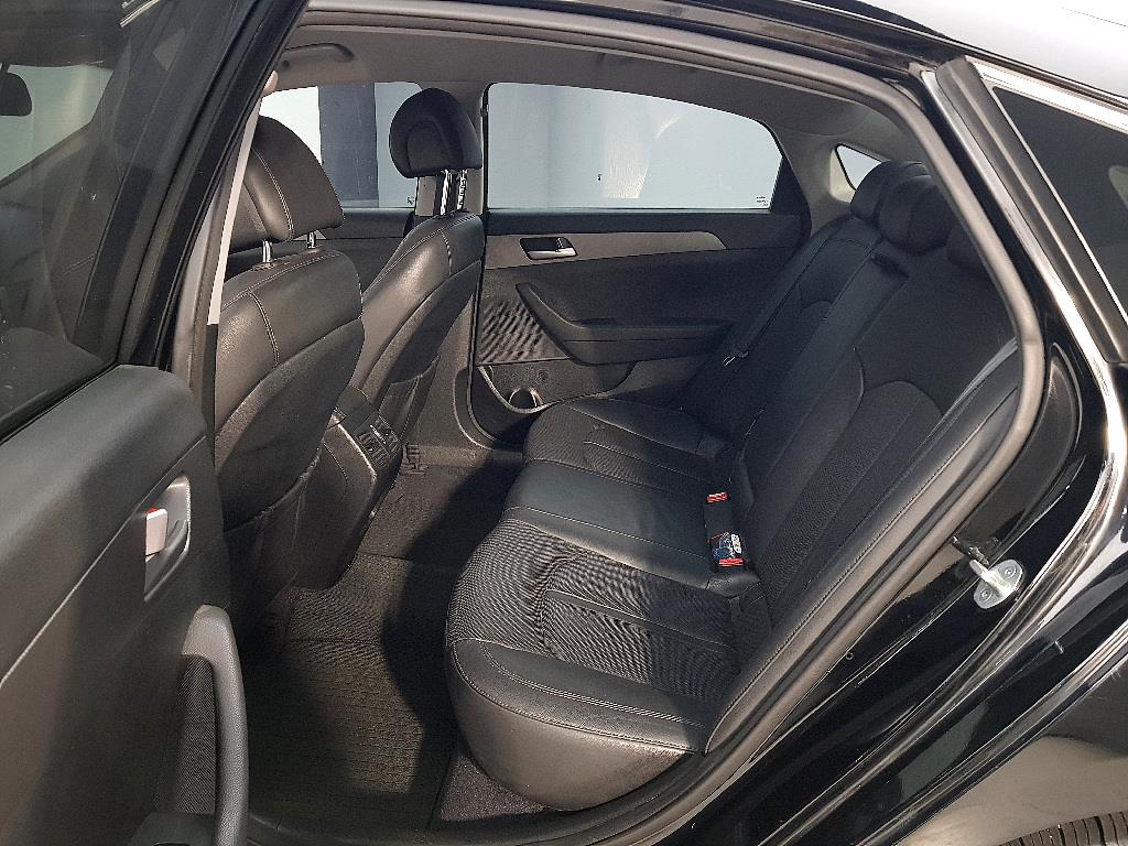 HYUNDAI Sonata - Vista 9