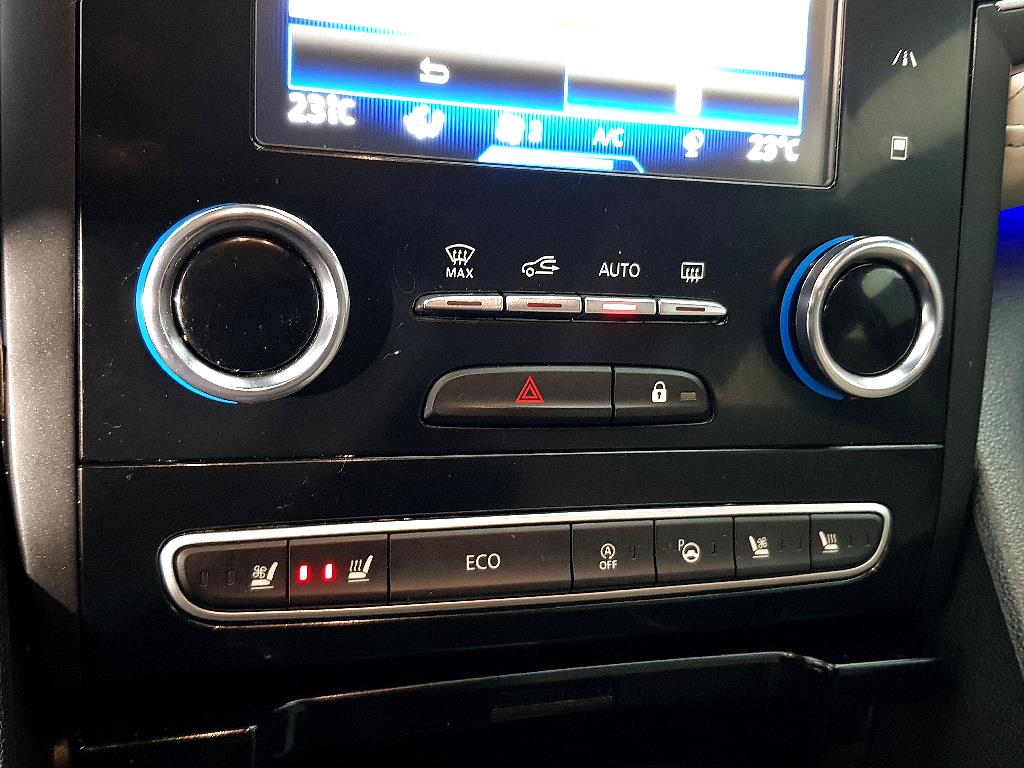 SAMSUNG SM6 - Vista 12