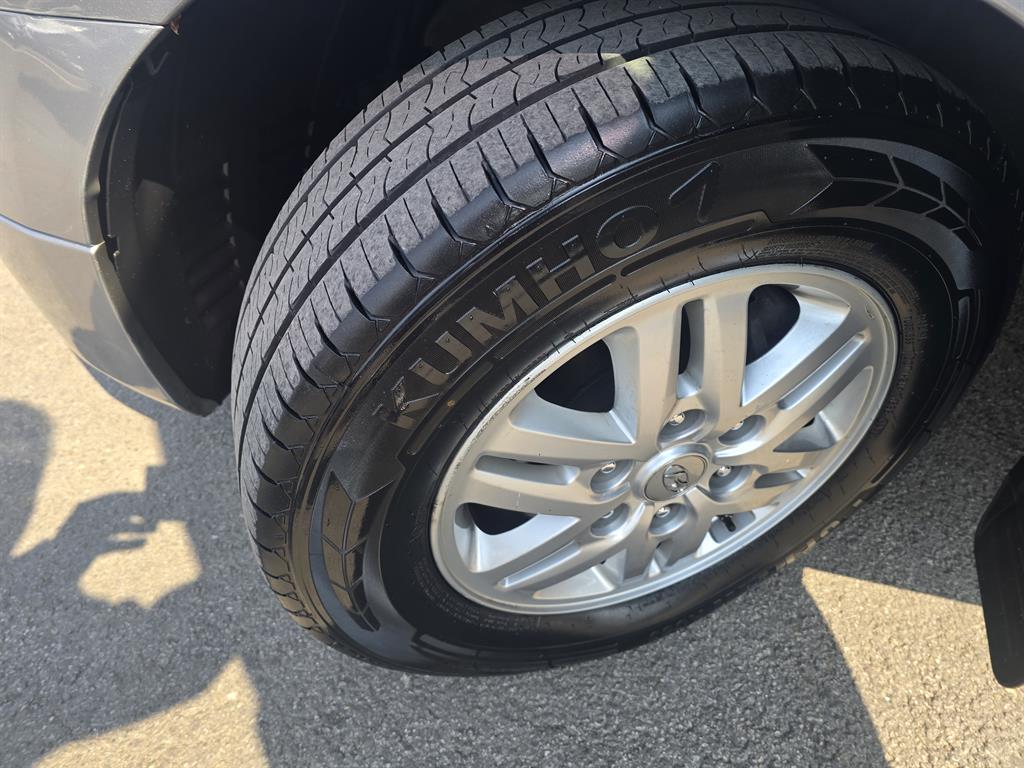 HYUNDAI Starex 2017 Gris - Importación desde Corea - HF Imports Iquique - Foto 18