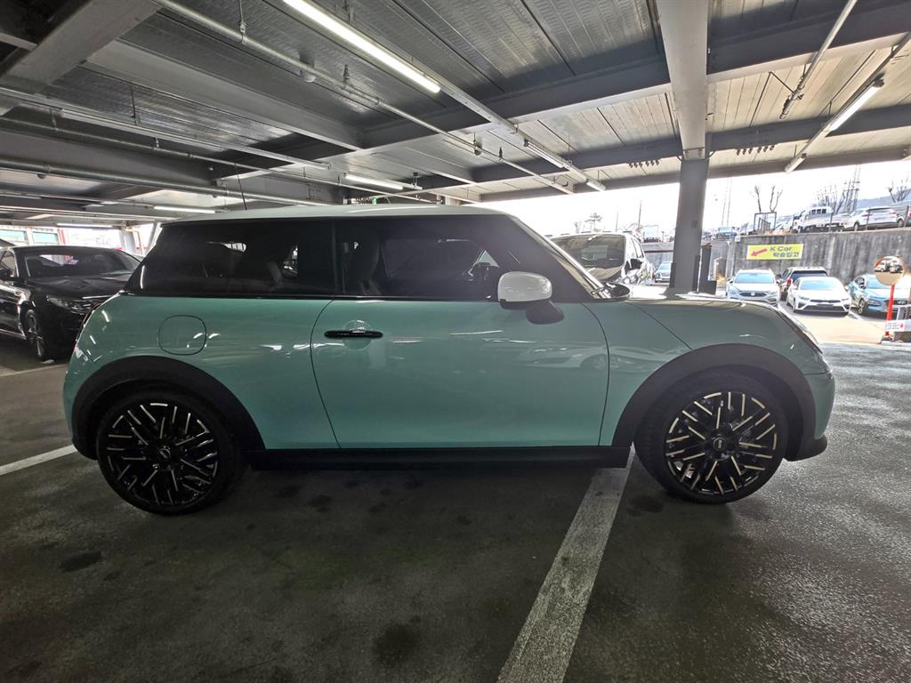 Mini Cooper 2025 skyblue - Importación desde Corea - HF Imports Iquique - Foto 16