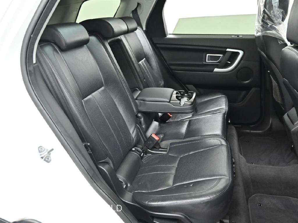 Land Rover Discovery Sports - Vista 12