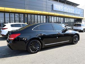 HYUNDAI Equus - Vista 6