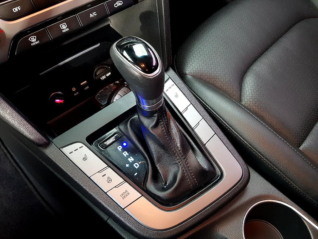 HYUNDAI Avante 2016 Azul - Importación desde Corea - HF Imports Iquique - Foto 15