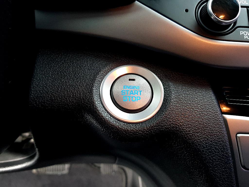 HYUNDAI Avante 2016 Azul - Importación desde Corea - HF Imports Iquique - Foto 14