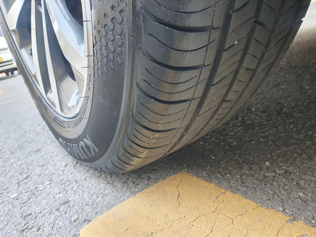 HYUNDAI Grandeur 2011 Blanco - Importación desde Corea - HF Imports Iquique - Foto 16