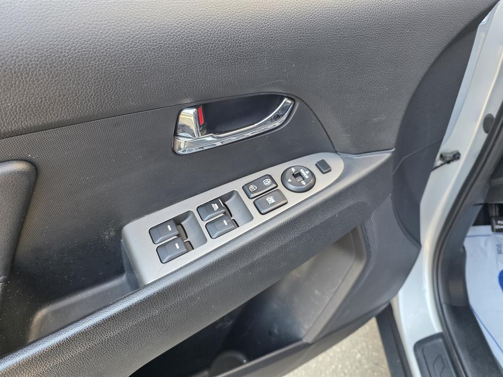 KIA Sportage 2016 Plateado - Importación desde Corea - HF Imports Iquique - Foto 16