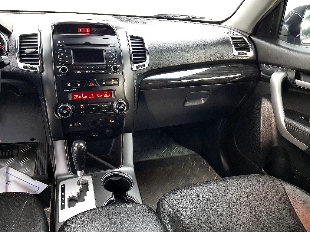KIA Sorento - Vista 10