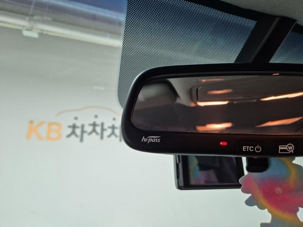 HYUNDAI Kona 2018 Gris - Importación desde Corea - HF Imports Iquique - Foto 16