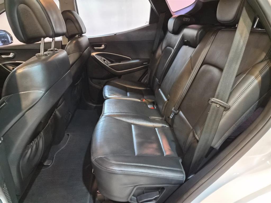 HYUNDAI Santa Fe - Vista 6