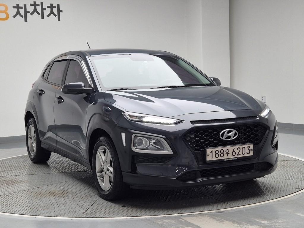 HYUNDAI Kona - Vista 4