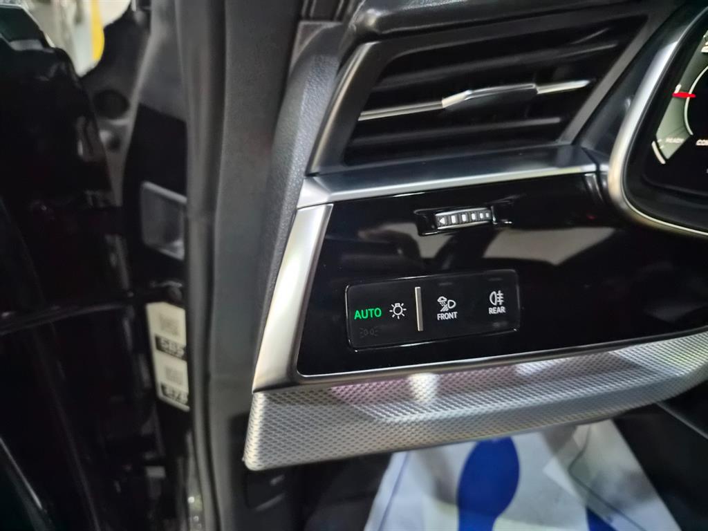 Audi Q8 2021 Negro - Importación desde Corea - HF Imports Iquique - Foto 14