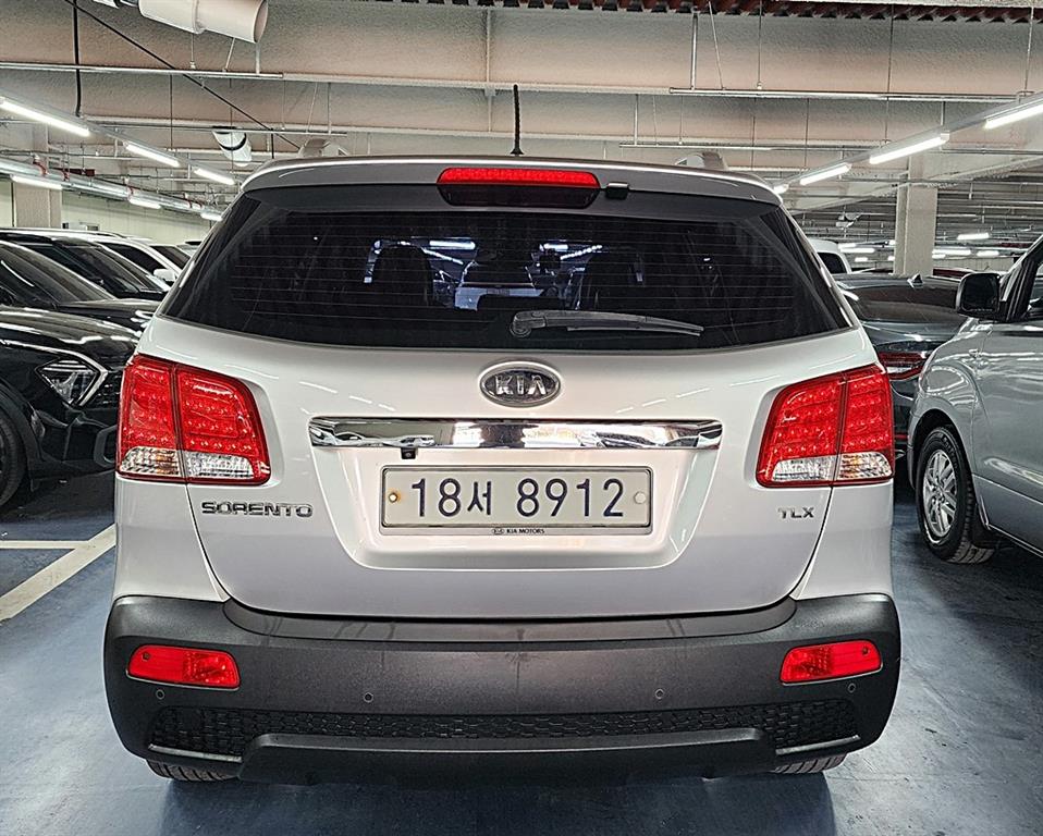 KIA Sorento - Vista 4