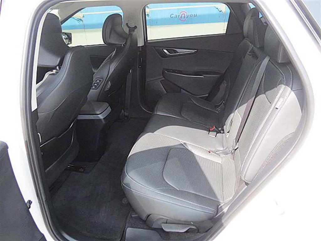 KIA EV6 2025 Blanco - Importación desde Corea - HF Imports Iquique - Foto 7