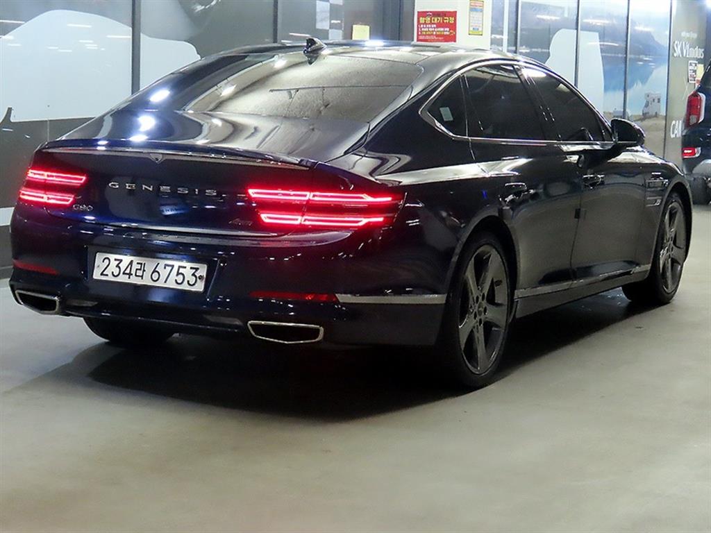 Genesis G80 - Vista 5