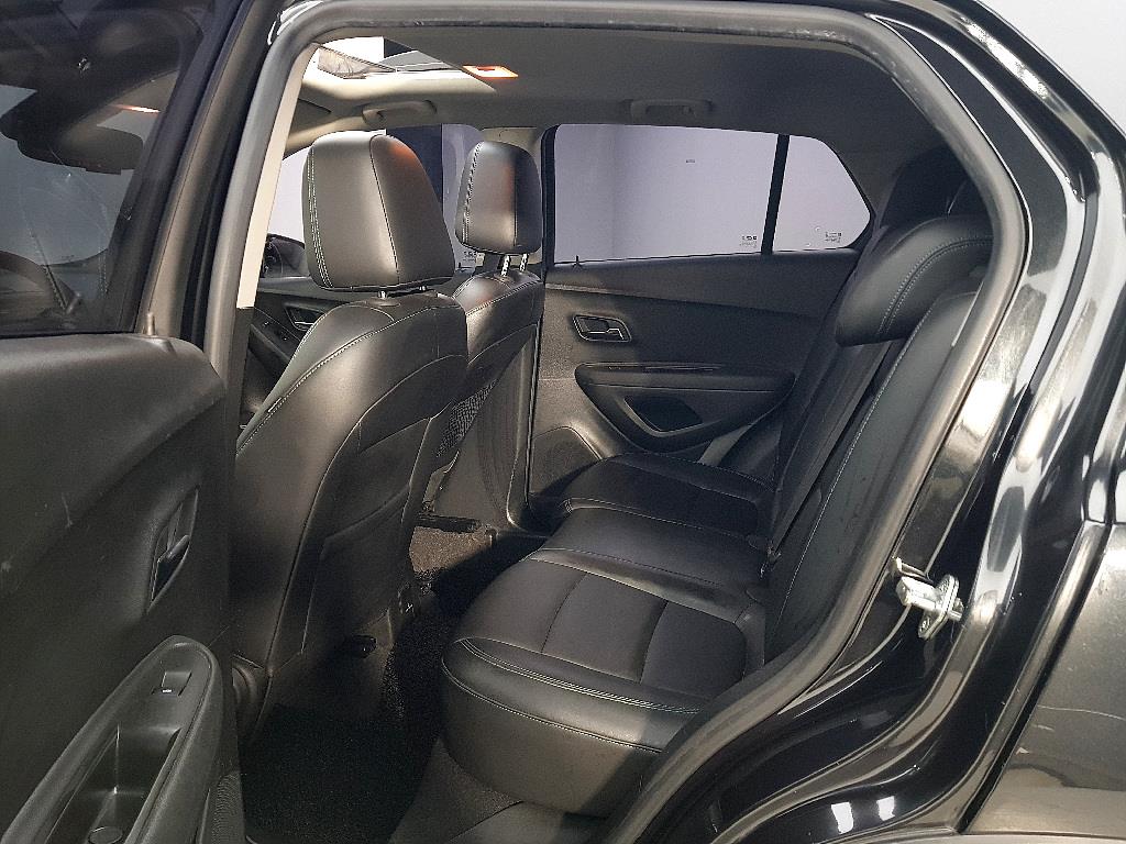 Chevrolet Trax - Vista 9